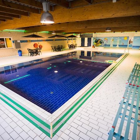 Ewijk Vakantiepark 'T Broeckhuys酒店 外观 照片