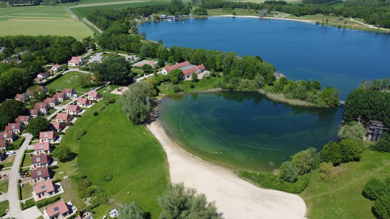 Ewijk Vakantiepark 'T Broeckhuys酒店 外观 照片