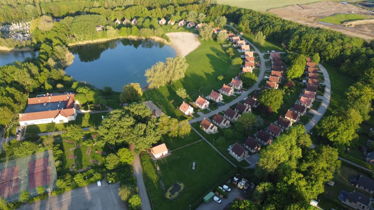 Ewijk Vakantiepark 'T Broeckhuys酒店 外观 照片