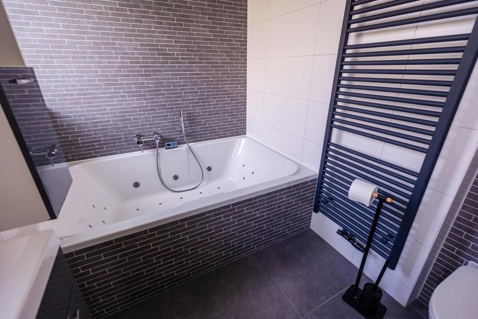 Ewijk Vakantiepark 'T Broeckhuys酒店 客房 照片